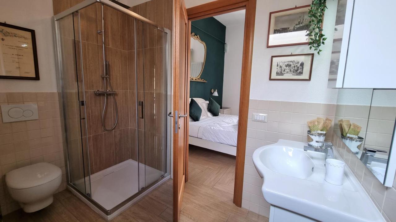 La Casa Del Pittore Ольбия Экстерьер фото